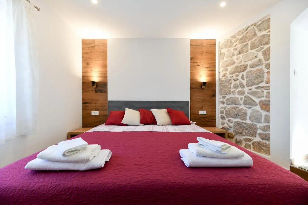 Holiday Home Skevini Dvori Starigrad Paklenica