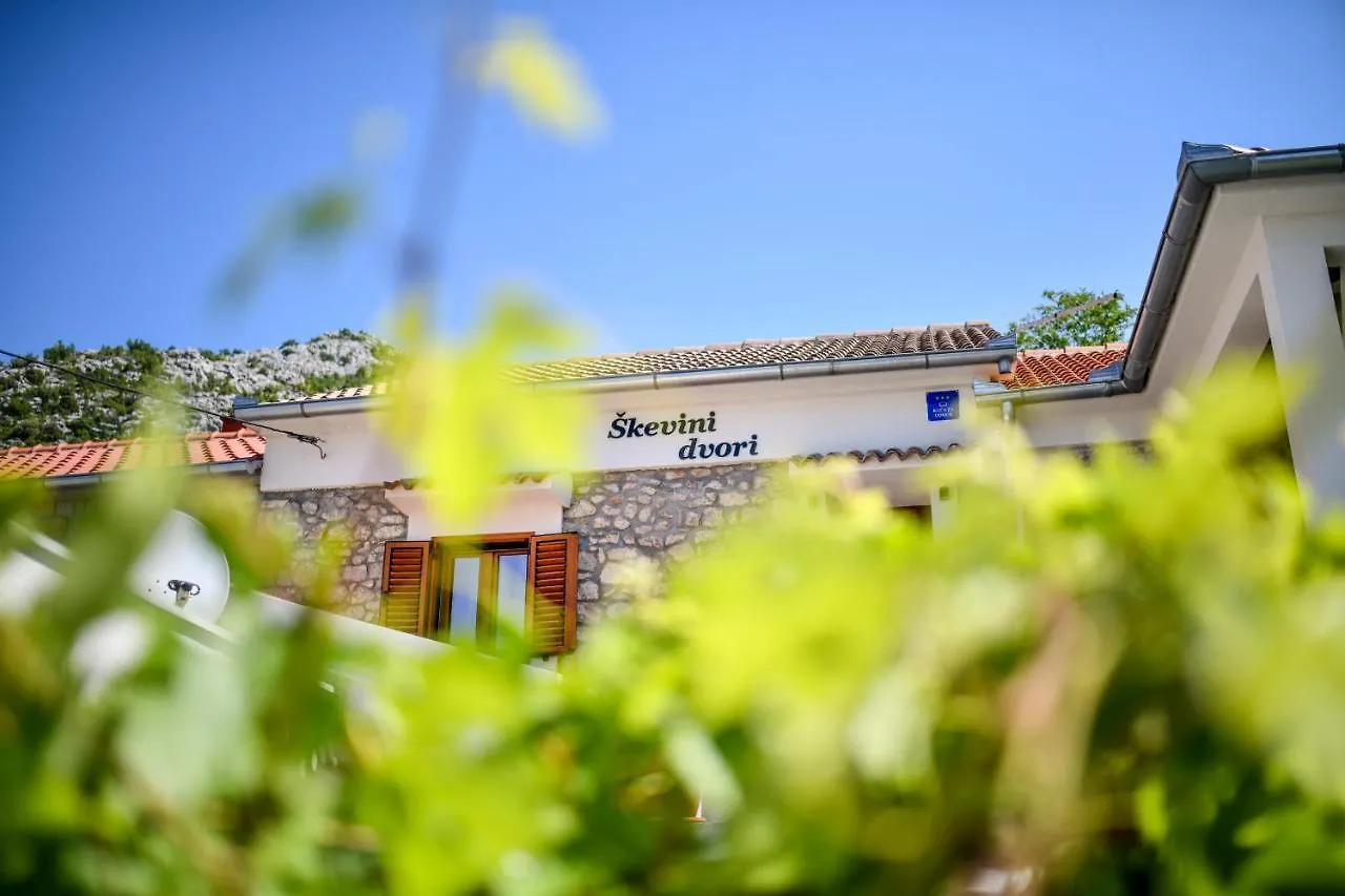 Holiday Home Skevini Dvori Starigrad Paklenica