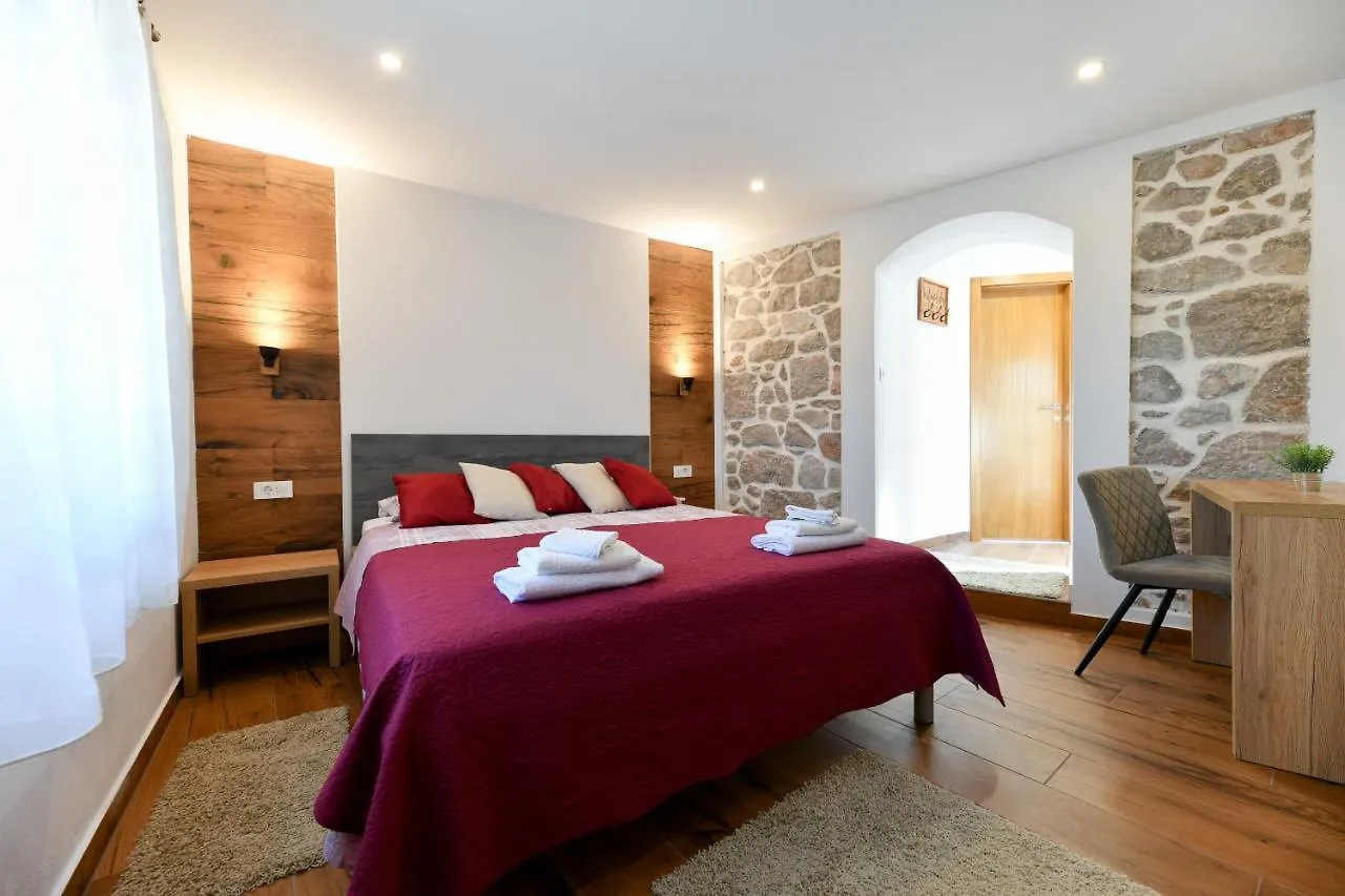Holiday Home Skevini Dvori Starigrad Paklenica