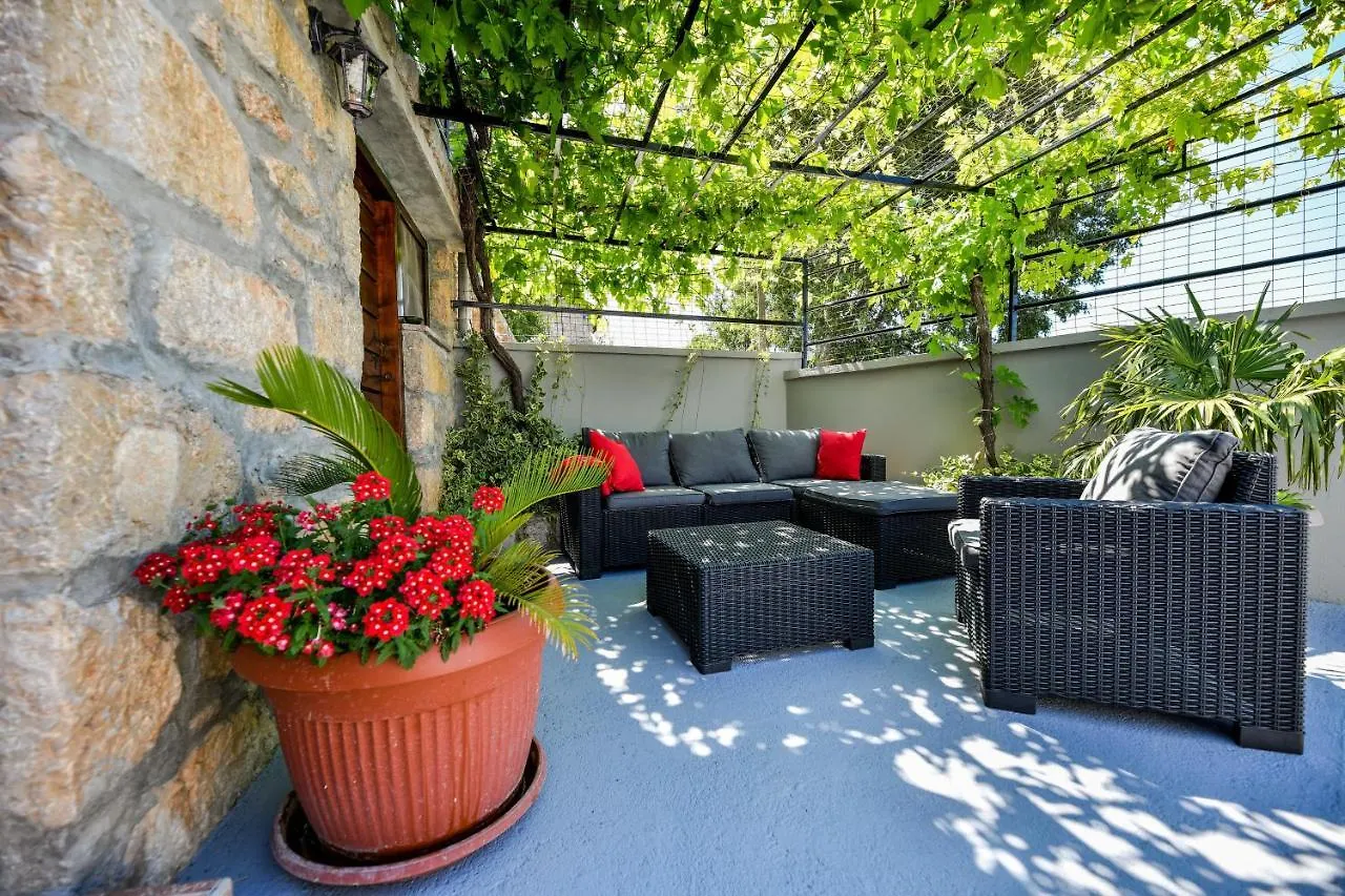 Holiday Home Skevini Dvori Starigrad Paklenica