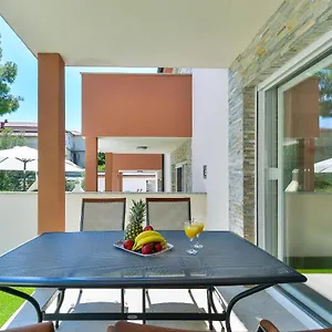 Villa Cascada With Private Jacuzzi And Private Parking, Starigrad Paklenica