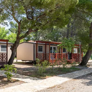 Holiday park Paklenica, Starigrad Paklenica