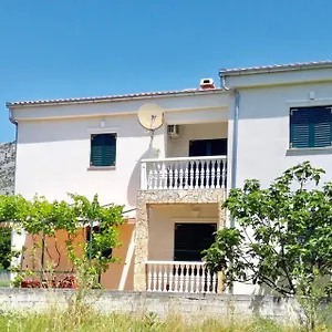 Apartment Pepa, Starigrad Paklenica